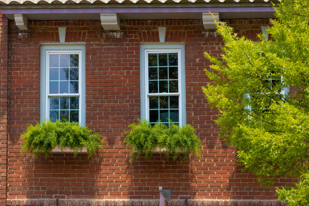 benefits of vertical sliding windows