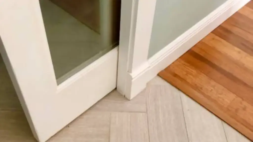 Pocket Sliding Windows