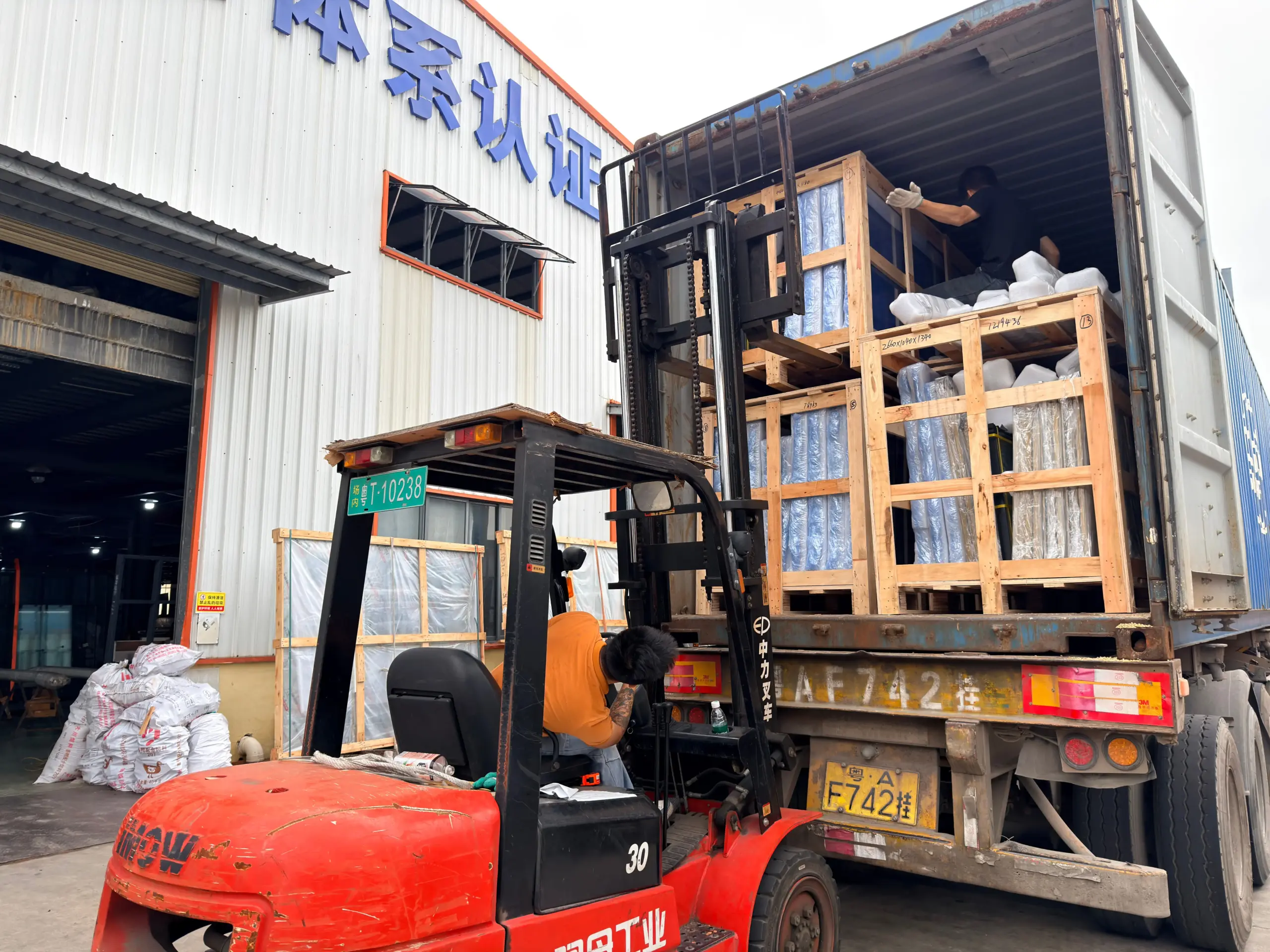 global delivery 8 (1)
