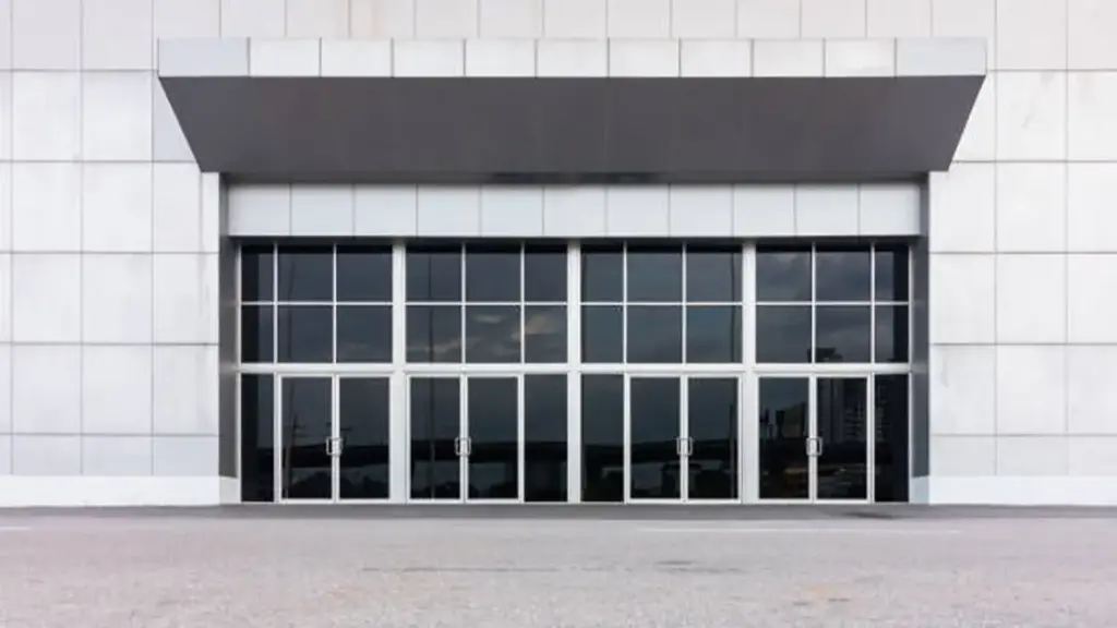 tipos de puertas de aluminio