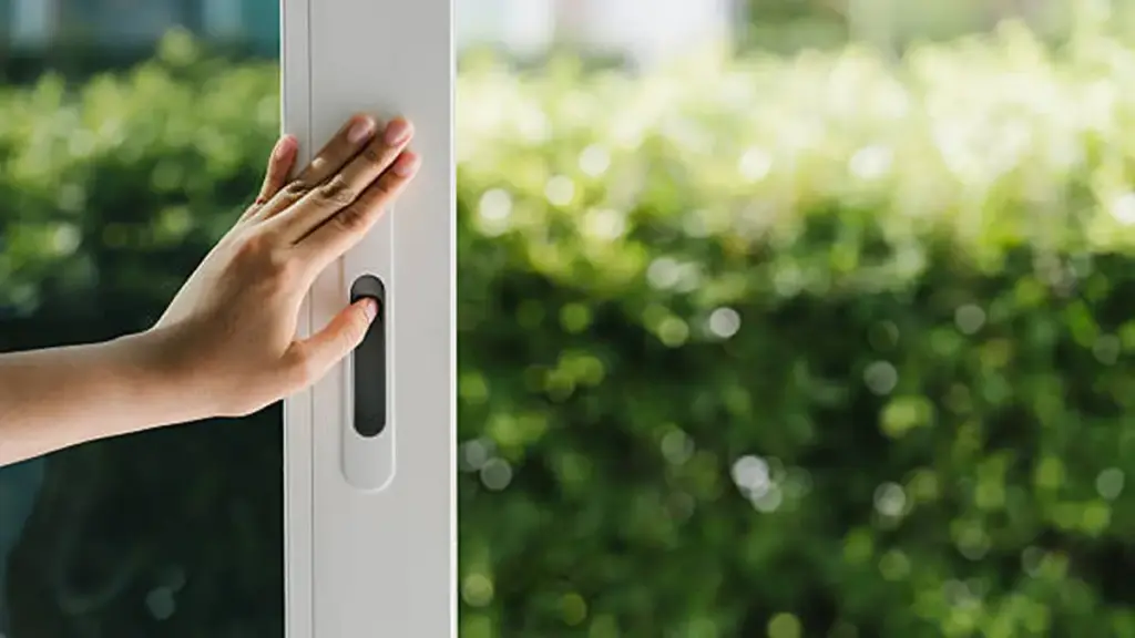 How Do Sliding Doors Work